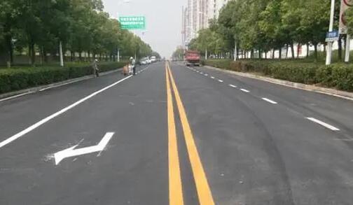 道路劃線的標(biāo)準(zhǔn)尺寸，道路劃線的寬度是多少？